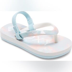 Roxy little girls flip flops. Size 5/6!